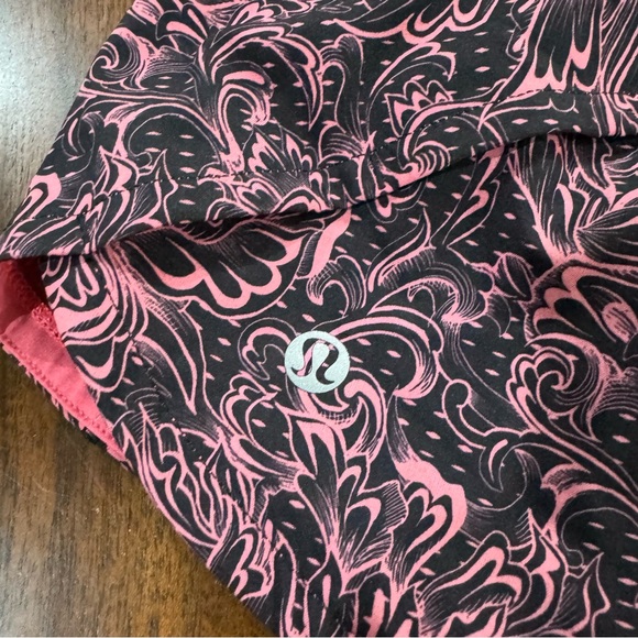 Lululemon Infinity Speed Up Short Glossy Black Size 6 - Picture 4 of 6